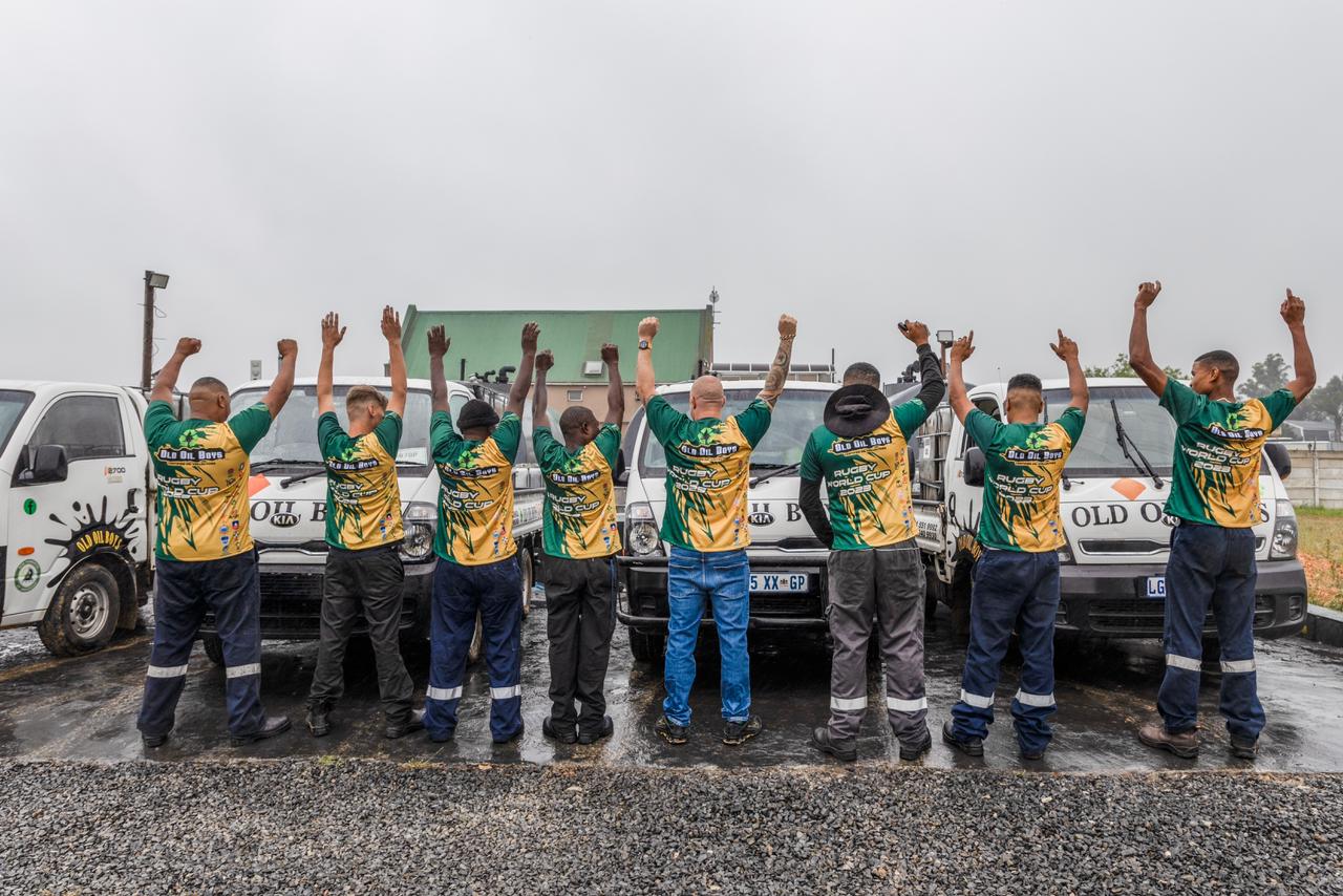 Old Oil Boys team and collection vehicles — photo 10