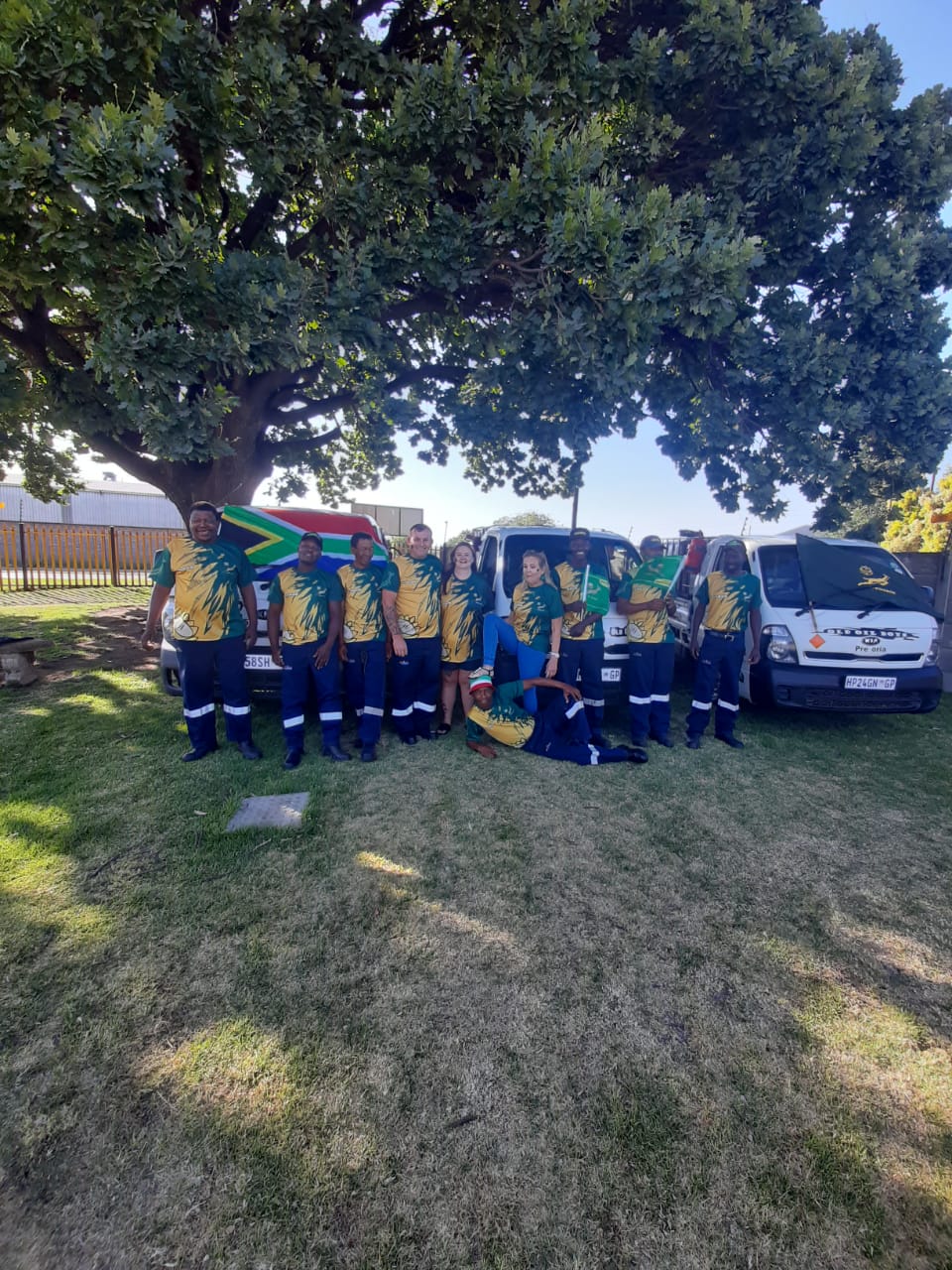 Old Oil Boys team and collection vehicles — photo 25