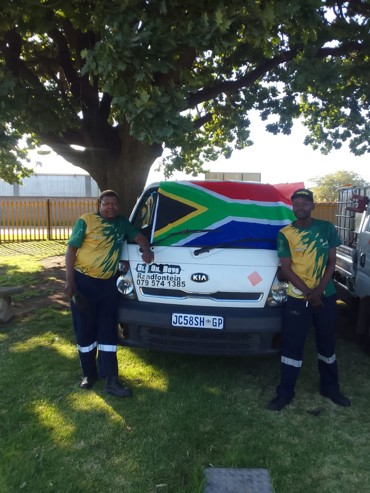 Old Oil Boys team and collection vehicles — photo 35
