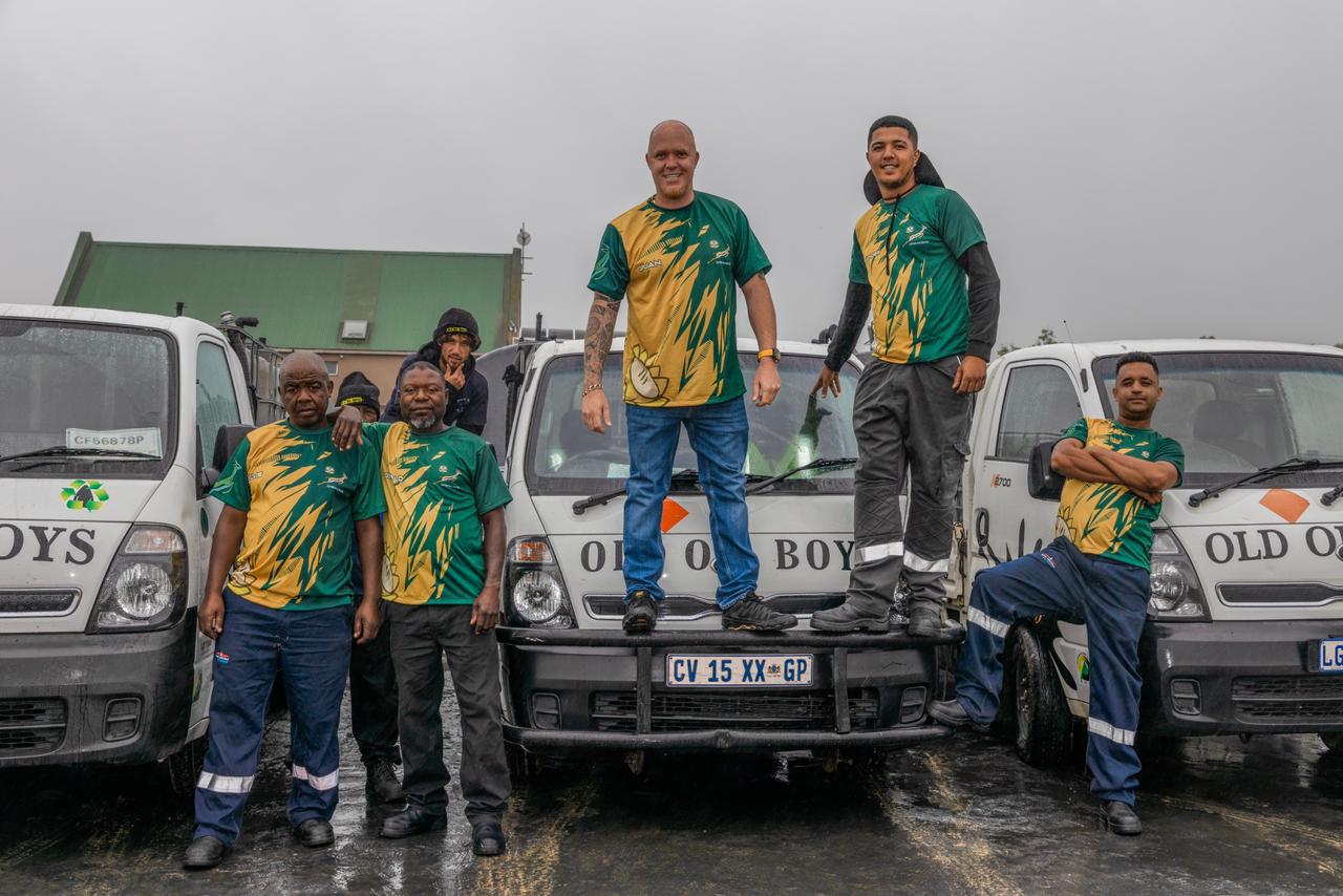 Old Oil Boys team and collection vehicles — photo 55